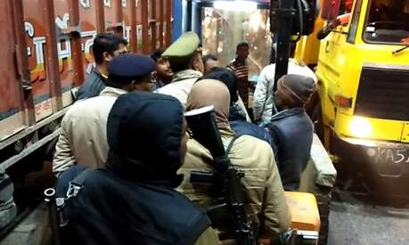 झांसी: सीसीटीवी में कैद हुआ भाजपाइयों का आतंक, प्रसाशन के दावे फिर हुए फेल