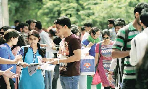 छात्रों को बड़ा झटका: देशभर के 800 इंजिनियरिंग कॉलेज होंगे बंद, जानें क्या है कारण छात्रों को बड़ा झटका: देशभर के 800 इंजिनियरिंग कॉलेज होंगे बंद, जानें क्या है कारण