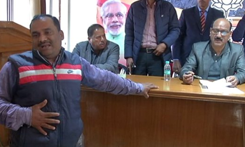 बीजेपी मंत्री के सामने जहर खाने वाले प्रकाश पांडे की मौत बीजेपी मंत्री के सामने जहर खाने वाले प्रकाश पांडे की मौत