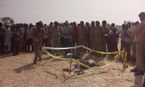 युवक की गोली मारकर हत्या, अज्ञात शव बरामद युवक की गोली मारकर हत्या, अज्ञात शव बरामद