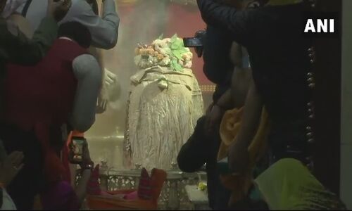 महा शिवरात्रि पर हुई महाकाल की भस्म आरती महा शिवरात्रि पर हुई महाकाल की भस्म आरती