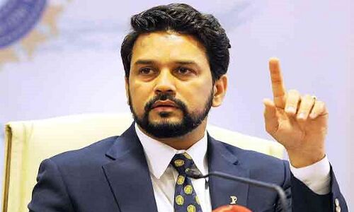 BCCI प्रमुख अनुराग ठाकर ने करुण नायर को तीहरा शतक बनाने पर दी बधाई BCCI प्रमुख अनुराग ठाकर ने करुण नायर को तीहरा शतक बनाने पर दी बधाई