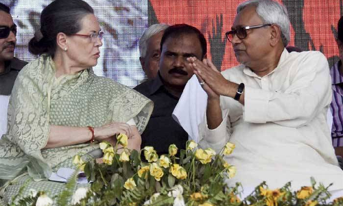 बिहार कांग्रेस के डेढ़ दर्जन विधायक थाम सकते है नीतीश के जदयू का दामन, सुनकर सोनिया के उड़े होश