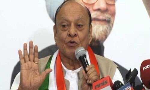 शंकर सिंह वाघेला ने कांग्रेस के खिलाफ खोला मोर्चा, कहा- सोनिया के प्रति वफादारी अब खत्म