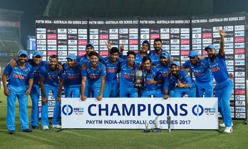 IndvAus : टीम इंडिया ने ऑस्ट्रेलिया को 7 विकेट से हराया, वनडे में फिर बनी नं. 1