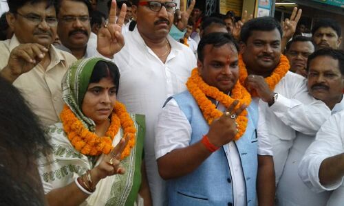 शेखपुरा में कुमकुम भारती  ने गंगा कुमार यादव को नगर परिषद चेयरमैन चुनाव में करारी शिकस्त