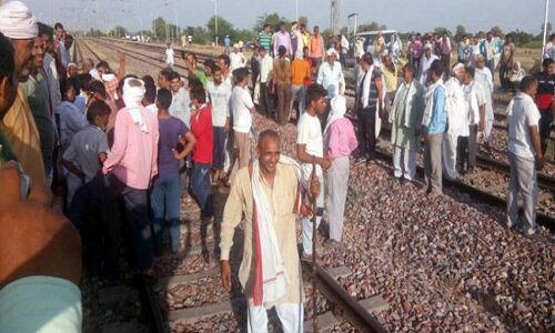 जाट आंदोलन: वसुंधरा राजे के आश्वासन के बाद आंदोलन खत्म, रेल यातायात शुरू
