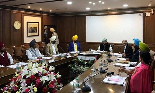 नशे के कारोबार पर कैप्टन सरकार का पहला वार, हाइवे से 500 मीटर तक शराब दुकान नहीं