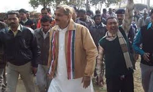 यूपी चुनाव LIVE : कांग्रेस के राज्यसभा सांसद प्रमोद तिवारी ने लालगंज मतदान केंद्र पर डाला वोट यूपी चुनाव LIVE : कांग्रेस के राज्यसभा सांसद प्रमोद तिवारी ने लालगंज मतदान केंद्र पर डाला वोट