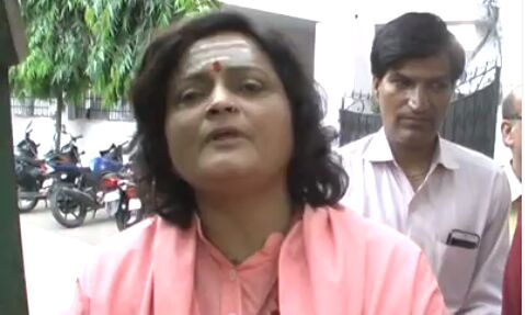 देखें साध्वी का वीडियो,अब मरना हैं या मारना हैं, मेरे साथ हुए बलात्कार में मुझे न्याय नहीं मिला, तो बेटी बचाओ और बेटी पढाओ नारा क्यों?