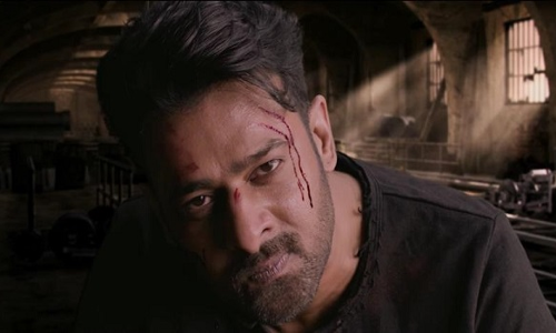 साहो की शूटिंग में दुनिया की सबसे ऊंची इमारत पर स्टंट करेंगे प्रभास, डर गए मेकर्स