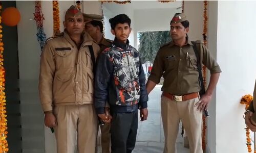 प्यार में क़त्ल, सिरफिरे आशिक़ ने अपनी ही प्रेमिका को मौत के घाट उतारा प्यार में क़त्ल, सिरफिरे आशिक़ ने अपनी ही प्रेमिका को मौत के घाट उतारा