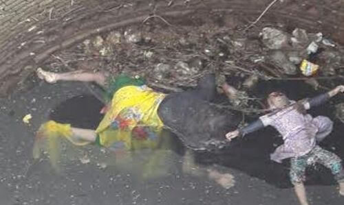 कुएं में तैरती मिली माँ बेटी की लाश कुएं में तैरती मिली माँ बेटी की लाश