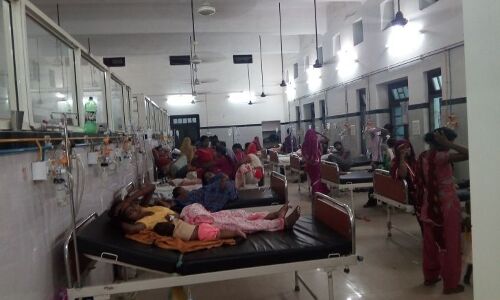 यूपी के अस्पताल में बरसी मौत, पांच लोंगों की मौत मचा हडकम्प