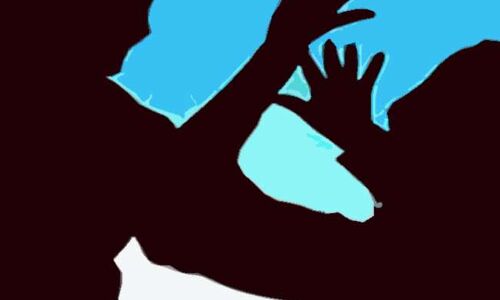 दर्शन करने आई महिला के साथ बलात्कार, घटना सीसीटीवी में कैद