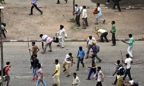 LIVE: हाईकोर्ट की खट्टर सरकार को फटकार, राजनैतिक फायदे के चलते जला दिया पूरा हरियाणा LIVE: हाईकोर्ट की खट्टर सरकार को फटकार, राजनैतिक फायदे के चलते जला दिया पूरा हरियाणा