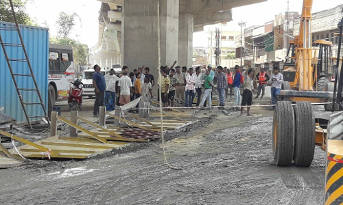 वाराणसी: बड़ा हादसा टला, निर्माणाधीन पुल का शटरिंग गिरा, कोई हताहत नहीं