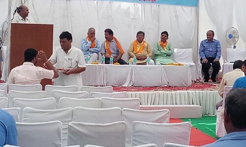 राजस्थान गृह मंत्री की फ्लॉप जनसभा पर कांग्रेस विधायक धीरज गुर्जर ने ली चुटकी।