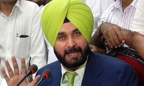 केबल TV संचालकों पर बरसे नवजोत सिंह सिद्धू, जानिए क्यों