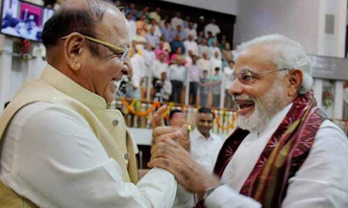 मेरे पास है गुजरात बीजेपी नेताओं की सेक्स सीडी, दावा किया है इस नेता ने