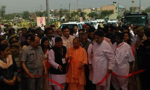 CM योगी आदित्यनाथ ने गाजियाबाद में एलिवेटेड रोड का किया उद्घाटन