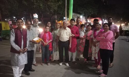 छोटी दीपावली पर अभय खण्ड में दीपदान