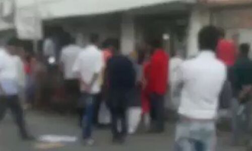 BJP MLA Balram Thavani : बीजेपी विधायक ने पानी मांगने पर महिला को लात घूंसों से पीटा, असली राष्ट्रवाद! BJP MLA Balram Thavani : बीजेपी विधायक ने पानी मांगने पर महिला को लात घूंसों से पीटा, असली राष्ट्रवाद!