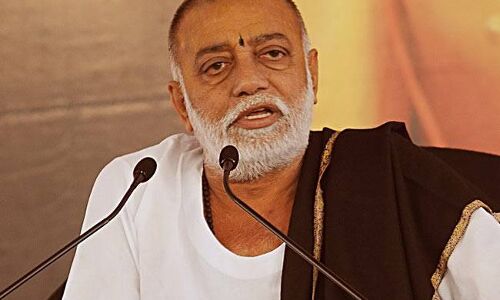 राष्ट्रकवि दिनकर की पावन धरती पर कथा करना मेरे लिए सौभाग्य की बात है - संत मुरारी बापू राष्ट्रकवि दिनकर की पावन धरती पर कथा करना मेरे लिए सौभाग्य की बात है - संत मुरारी बापू