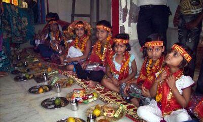 कन्या भोज के विना अधूरी है नवरात्रि पूजा, जाने कन्या पूजन विधि