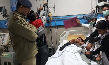 गाजियाबाद पुलिस की बड़ी कामयाबी, 50 हजार का इनामी गिरफ्तार, एक दरोगा हुआ घायल