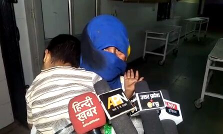 मुजफ्फरनगर: खेत मे मजदूरी के लिए आई दलित महिला के साथ दो लोगो ने बारी बारी किया बलात्कार मुजफ्फरनगर: खेत मे मजदूरी के लिए आई दलित महिला के साथ दो लोगो ने बारी बारी किया बलात्कार