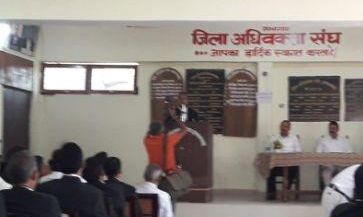 जिला कचहरी में आज हड़ताल, माहौल तनावपूर्ण जिला कचहरी में आज हड़ताल, माहौल तनावपूर्ण