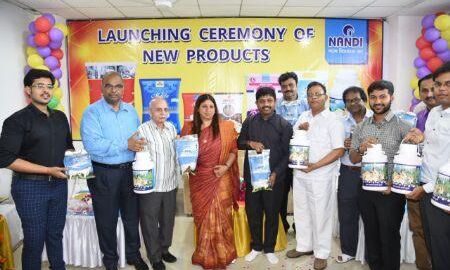 मंत्री नंदी ने दूधो नहाओ, पूतो फलो के उद्देश्य के साथ पशु आहार उत्पादों को किया लांच मंत्री नंदी ने दूधो नहाओ, पूतो फलो के उद्देश्य के साथ पशु आहार उत्पादों को किया लांच