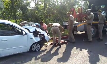 बिजनौर में सड़क हादसा,  2 की मौत 3 घायल