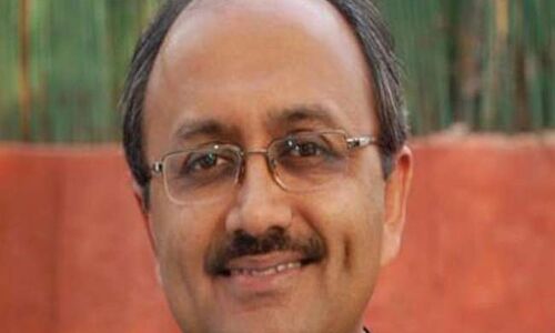 मंत्री के प्रीतिभोज कार्यक्रम में आज प्रयागराज में होगा VVIP का जमावड़ा मंत्री के प्रीतिभोज कार्यक्रम में आज प्रयागराज में होगा VVIP का जमावड़ा