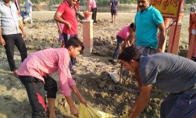 श्रमदान के साथ साथ हर रविवार साप्ताहिक विशेष श्रमदान सीता कुंड धाम पर गोमती मित्र मंडल का एक विशेष कार्यक्रम है श्रमदान के साथ साथ हर रविवार साप्ताहिक विशेष श्रमदान सीता कुंड धाम पर गोमती मित्र मंडल का एक विशेष कार्यक्रम है