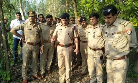 लूट की घटना को अंजाम देकर भाग रहे बदमाशो और पुलिस के बीच हुई मुठभेड़, लूट की घटना को अंजाम देकर भाग रहे बदमाशो और पुलिस के बीच हुई मुठभेड़,