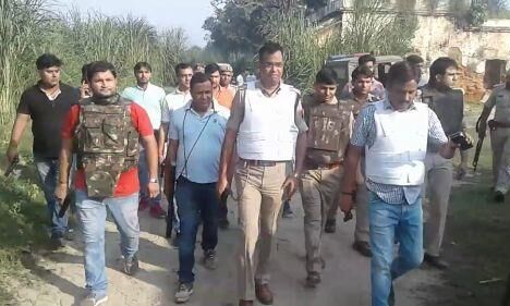 अलीगढ़ एनकाउंटर पर जारी है मुठभेड़, सुपरकॉप अजय ने तोड़ा देशविरोधी ताकतों को अलीगढ़ कनेक्शन! अलीगढ़ एनकाउंटर पर जारी है मुठभेड़, सुपरकॉप अजय ने तोड़ा देशविरोधी ताकतों को अलीगढ़ कनेक्शन!