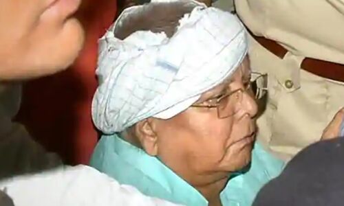 लालूप्रसाद यादव के वार्ड में पुलिस का छापा लालूप्रसाद यादव के वार्ड में पुलिस का छापा