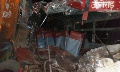 रोडवेज और ट्रक की भीषण टक्कर, दो की मौत और दस घायल रोडवेज और ट्रक की भीषण टक्कर, दो की मौत और दस घायल