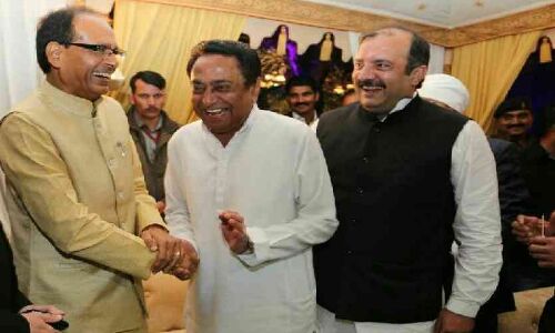 क्या बीजेपी के हाथ से फिसला मध्यप्रदेश, आक्रामक कांग्रेस के सामने अकेले पड़े शिवराज, मोदी समेत सभी मंत्री खामोश क्या बीजेपी के हाथ से फिसला मध्यप्रदेश, आक्रामक कांग्रेस के सामने अकेले पड़े शिवराज, मोदी समेत सभी मंत्री खामोश