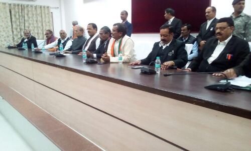 जो विकास हुआ वह झांकी है अभी तो बहुत कुछ बाकी है - उपमुख्यमंत्री केशव प्रसाद जो विकास हुआ वह झांकी है अभी तो बहुत कुछ बाकी है - उपमुख्यमंत्री केशव प्रसाद