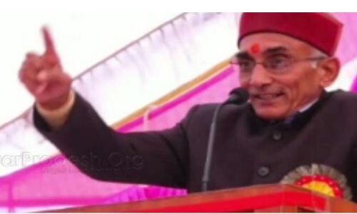 पूर्वांचल विश्वविद्यालय के कुलपति के बयान से शिक्षा जगत में मची खलबली! पूर्वांचल विश्वविद्यालय के कुलपति के बयान से शिक्षा जगत में मची खलबली!