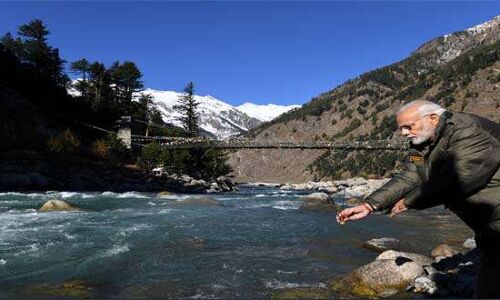 राहुल के सैलाब में हिचकोले खाते मोदी!