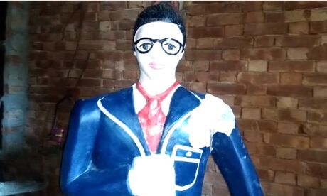 भीमराव अंबेडकर की मूर्ति रखने को लेकर दूसरे समुदाय के लोगो तनाव