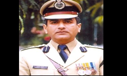 चंडीगढ़ः IPS मनोज यादव को हरियाणा नए पुलिस महानिदेशक (DGP) बने चंडीगढ़ः IPS मनोज यादव को हरियाणा नए पुलिस महानिदेशक (DGP) बने