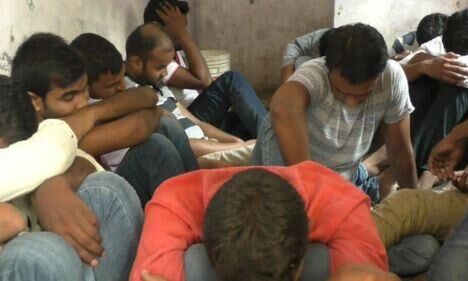 UPSSSC परीक्षा का पेपर मोबाइल से हो रहा था साल्व और फिर पहुंची पुलिस