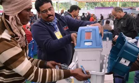 EVM का खेल: बीजेपी हताश या कांग्रेस फेल EVM का खेल: बीजेपी हताश या कांग्रेस फेल