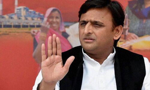 20 दिसंम्बर को मऊ के स्वाभिमान रैली में अखिलेश होंगे शामिल, जौनपुर आना हुआ मुश्किल !