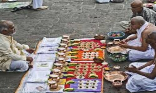 पितृ पक्ष के दौरान गर्भवती महिलाएं ये काम न करें, नही तो हो सकता बड़ा नुकसान पितृ पक्ष के दौरान गर्भवती महिलाएं ये काम न करें, नही तो हो सकता बड़ा नुकसान